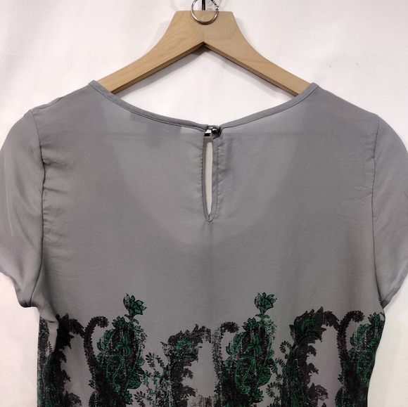 Banana Republic 100% Silk Blouse Women's PS Gray Green Boho Retro 90s Y2K Artsy - Picture 6 of 8